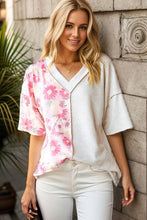 Load image into Gallery viewer, SOLID AND FLORAL TOP - krisglamcloset