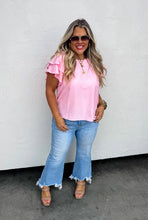 Load image into Gallery viewer, GARDEN STROLL FLUTTER SLEEVE TOP - krisglamcloset