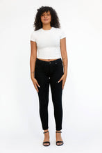 Load image into Gallery viewer, 1822 Denim CURVY 28" CONTOUR SHAPEWEAR JEAN in BLACK - krisglamcloset
