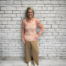 Load image into Gallery viewer, VINTAGE FLORAL MESH TOPS - krisglamcloset