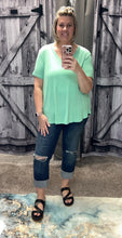 Load image into Gallery viewer, Semi Loose V Neck Sort Sleeve Top - krisglamcloset