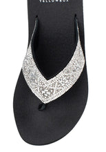 Load image into Gallery viewer, Penny Flatform Sandal-Clear - krisglamcloset