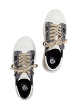 Load image into Gallery viewer, Elvera Flatform Sneaker - Black - krisglamcloset