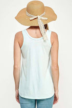 Load image into Gallery viewer, Scoop Neck Solid Tank Top - krisglamcloset