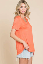 Load image into Gallery viewer, Semi Loose V Neck Sort Sleeve Top - krisglamcloset