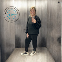 Load image into Gallery viewer, Fleece Billow Pants - krisglamcloset