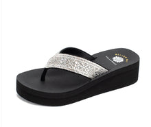 Load image into Gallery viewer, Penny Flatform Sandal-Clear - krisglamcloset