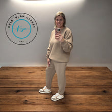 Load image into Gallery viewer, Fleece Billow Pants - krisglamcloset