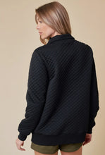 Load image into Gallery viewer, DIAMOND COTTON PADDING PULL OVER WITH METAL SNAP - krisglamcloset