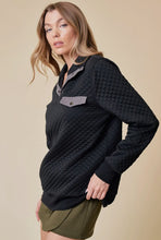 Load image into Gallery viewer, DIAMOND COTTON PADDING PULL OVER WITH METAL SNAP - krisglamcloset