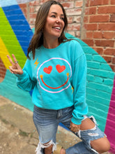 Load image into Gallery viewer, SMILEY LOVE NEVER FAILS Sweatshirt - krisglamcloset
