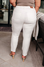 Load image into Gallery viewer, Maddie Mid Rise Braided Side Seam Relaxed Jeans - krisglamcloset