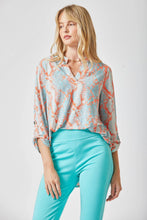 Load image into Gallery viewer, 3/4 Sleeve Printed LIZZY Top - krisglamcloset