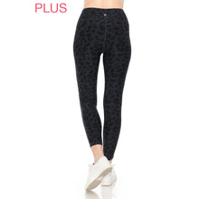 Load image into Gallery viewer, Plus Size Premium Activewear 7/8 Length Leggings - krisglamcloset