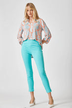 Load image into Gallery viewer, 3/4 Sleeve Printed LIZZY Top - krisglamcloset