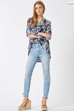 Load image into Gallery viewer, 3/4 Sleeve LIZZY Wrinkle Free Blouse - krisglamcloset