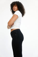 Load image into Gallery viewer, 1822 Denim CURVY 28" CONTOUR SHAPEWEAR JEAN in BLACK - krisglamcloset