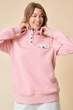 Load image into Gallery viewer, DIAMOND COTTON PADDING PULL OVER WITH METAL SNAP - krisglamcloset