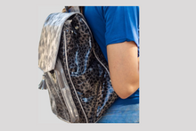 Load image into Gallery viewer, SHINY LEO BACKPACK - krisglamcloset