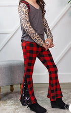 Load image into Gallery viewer, GIRLS&#39; DIVA ON THE MIC SEQUINS FLARE PANTS, BUFFALO PLAID
