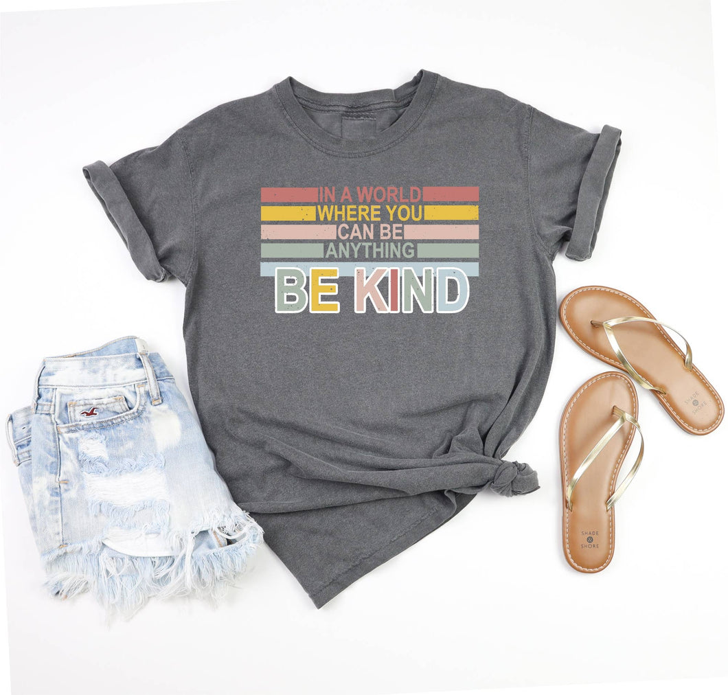 BE KIND GREY EVERYDAY SPRING SUMMER GRAPHIC TEE