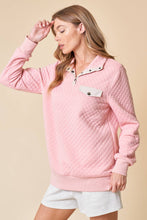 Load image into Gallery viewer, DIAMOND COTTON PADDING PULL OVER WITH METAL SNAP - 13497T: S / Blush Pink
