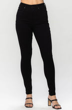 Load image into Gallery viewer, Judy Blue High Waist Tummy Control Classic Black Skinny Jeans
