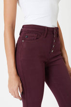 Load image into Gallery viewer, KanCan High Rise Burgundy super Skinny
