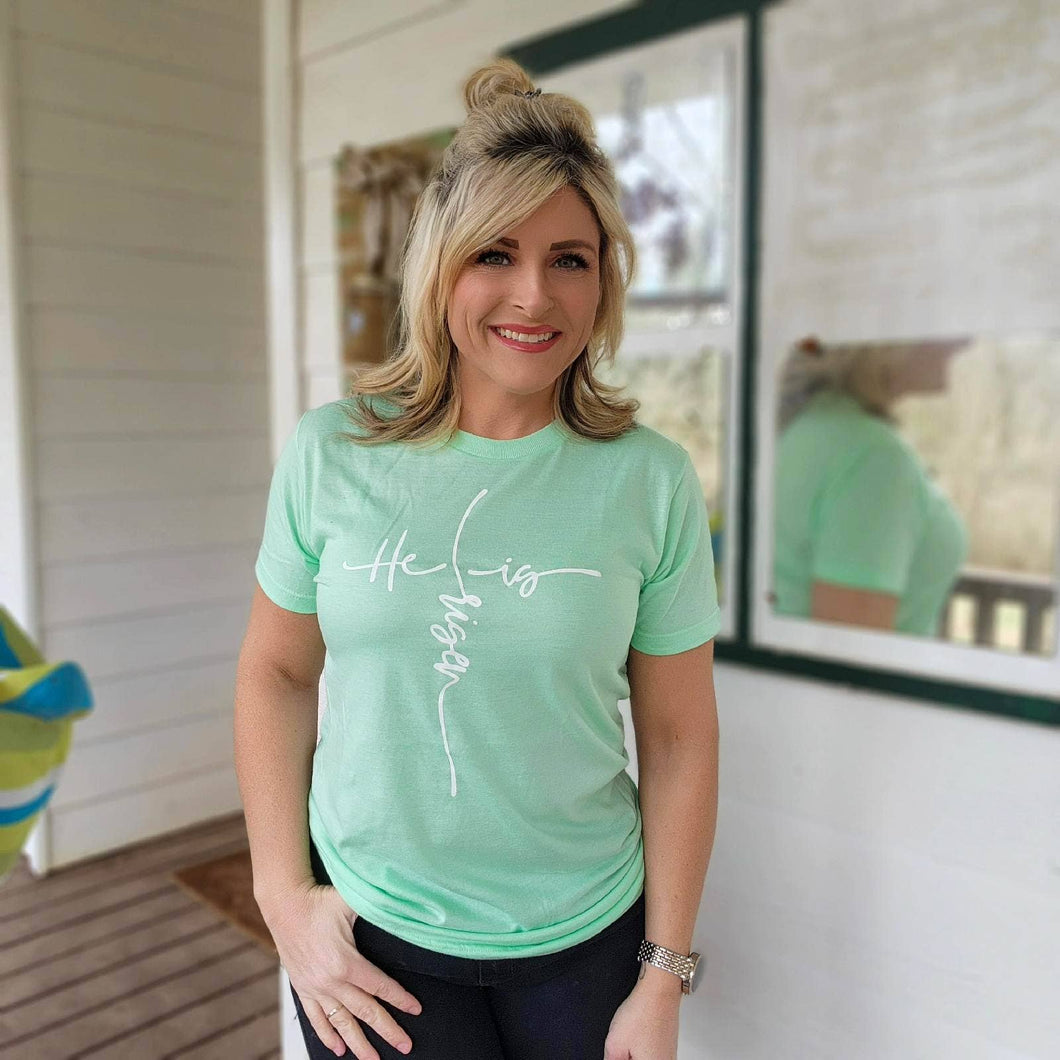 HE IS RISEN MINT EASTER SPRING EVERYDAY GRAPHIC TEE