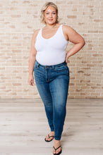 Load image into Gallery viewer, Daphne High Rise Skinny Jeans - krisglamcloset
