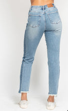 Load image into Gallery viewer, Judy Blue Vintage Wash Side Panel Detail with Fray Hem Slim
