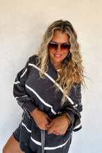Load image into Gallery viewer, CLASSIC CREW STRIPED PULLOVER - krisglamcloset
