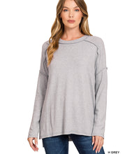 Load image into Gallery viewer, Soft Mélange Hacci Exposed Seam Hi-Low Tee
