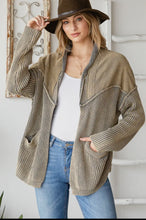 Load image into Gallery viewer, WASHED TERRY CARDIGAN MIXED WITH CABLE KNIT SWEATER: WASHED GREY
