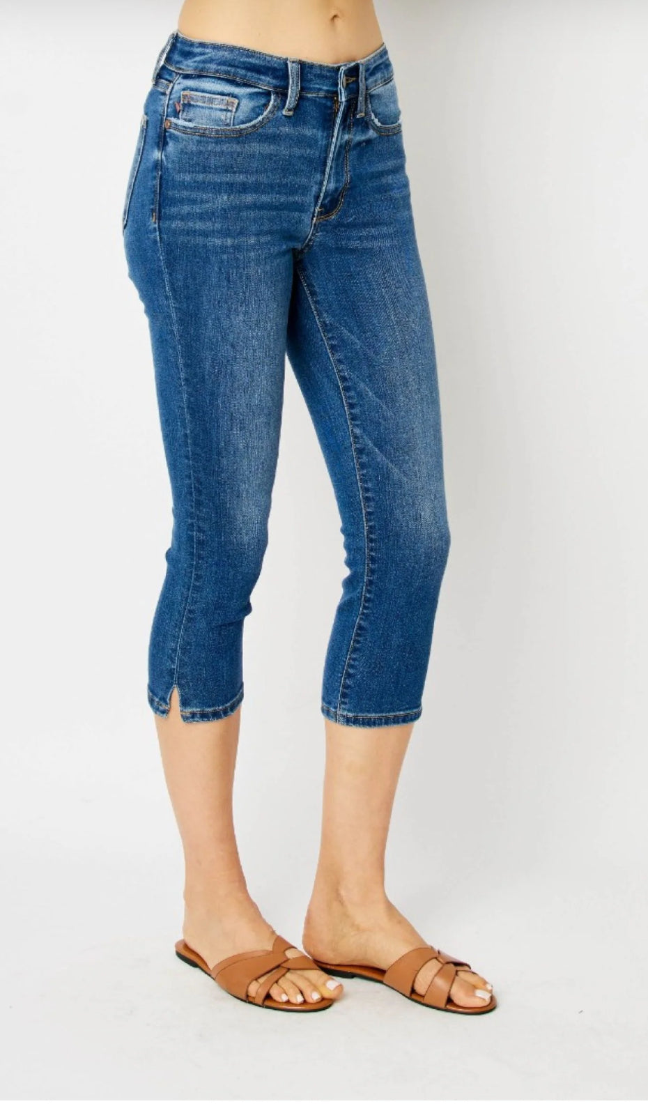 Judy Blue Capri With Side Slit