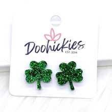 Load image into Gallery viewer, 16mm Acrylic Clover Studs -Earrings
