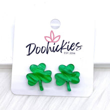 Load image into Gallery viewer, 16mm Acrylic Clover Studs -Earrings
