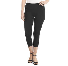 Load image into Gallery viewer, OMG Wide Waistband Capri Leggings - Black
