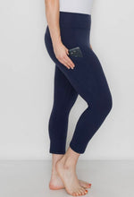 Load image into Gallery viewer, Zenana High Waist Capri Yoga Pants with Side Pockets
