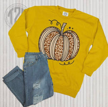 Load image into Gallery viewer, Sassy Autumn Leopard Pumpkin Sweatshirt
