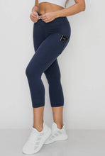 Load image into Gallery viewer, Zenana High Waist Capri Yoga Pants with Side Pockets
