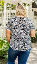 Load image into Gallery viewer, BLACK &amp; WHITE LEOPARD CUFF TEE

