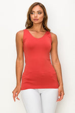 Load image into Gallery viewer, Reversible V or U Neckline Seamless Tank
