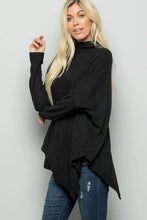 Load image into Gallery viewer, TURTLE NECK SOLID TOP BLACK
