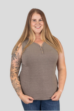 Load image into Gallery viewer, Michelle Mae Addison Henley Tank - Heathered Mocha
