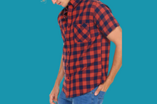 Load image into Gallery viewer, Men&#39;s Plaid Button Down Short Sleeved Shirt
