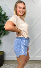 Load image into Gallery viewer, DENIM STARS RUFFLE SHORTS WITH WAIST TIE
